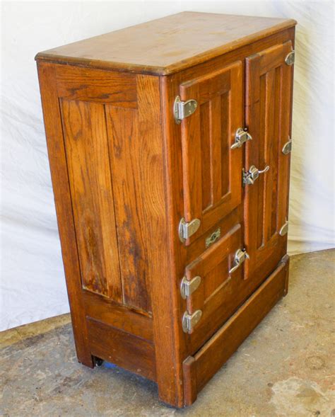 www.antique metal ice box.com|old fashioned wooden ice box.